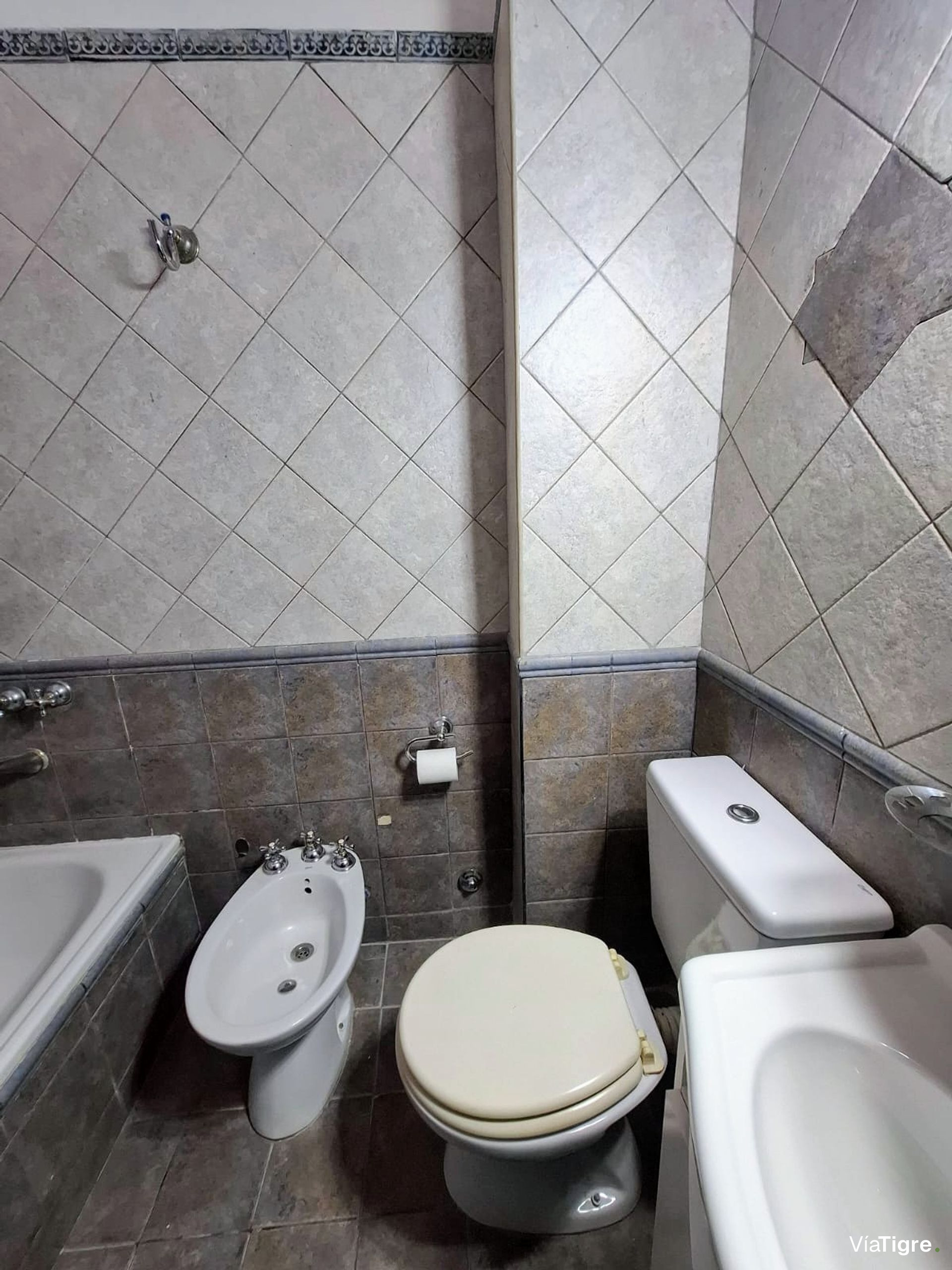 Venta PH 2AMB con balcón FLORIDA, VTE. LÓPEZ