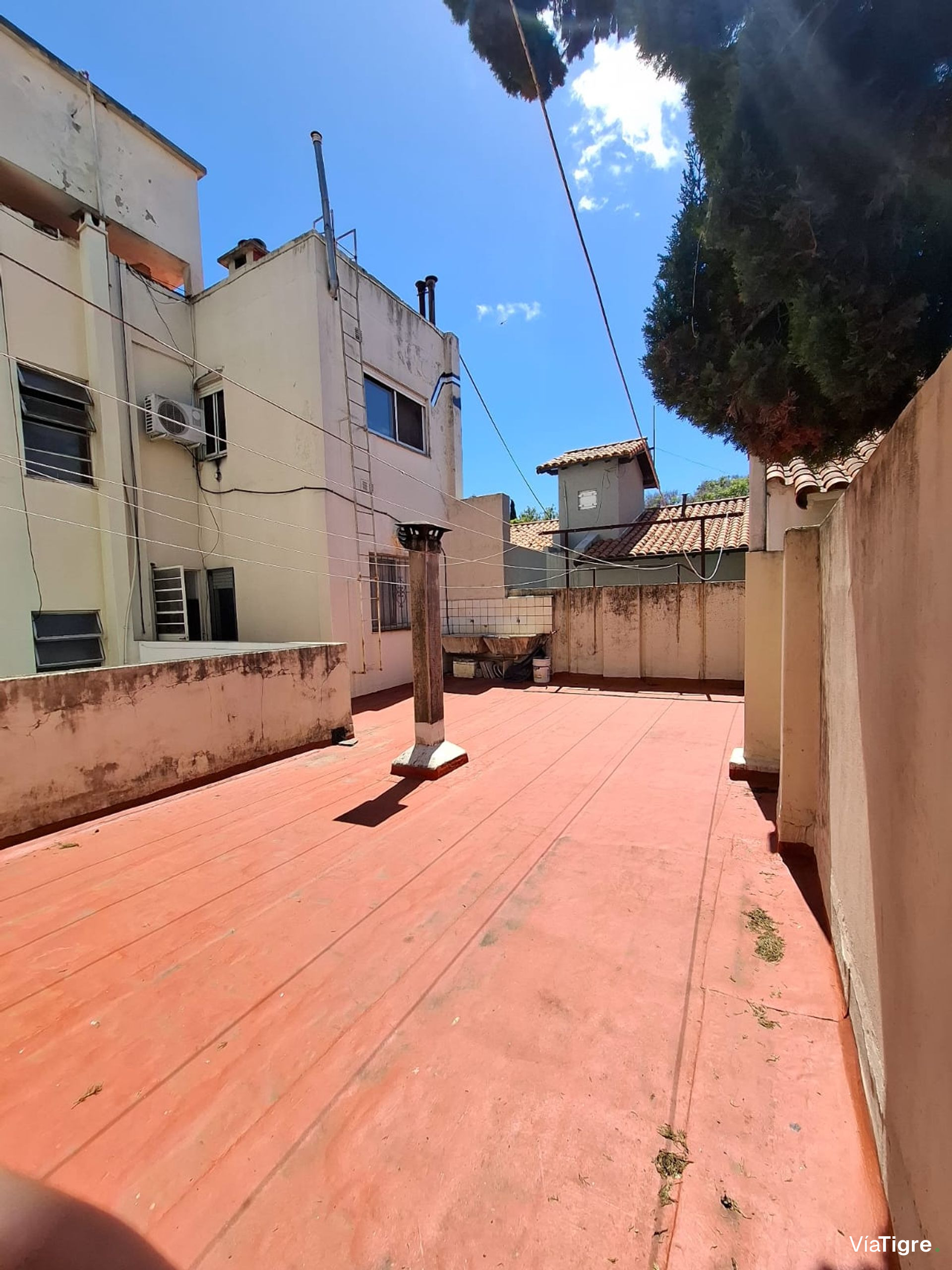 Venta PH 2AMB con balcón FLORIDA, VTE. LÓPEZ