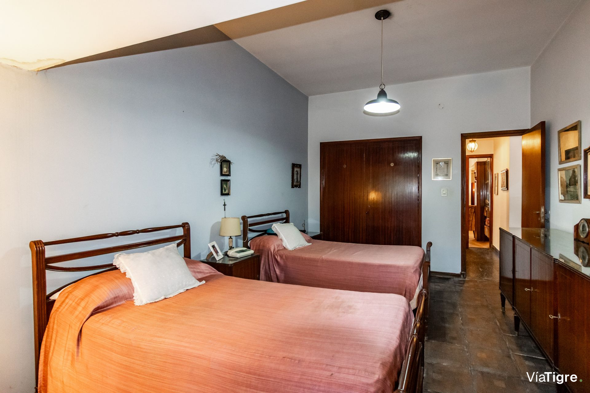 Venta casa 3 ambientes jardin y pileta en Olivos