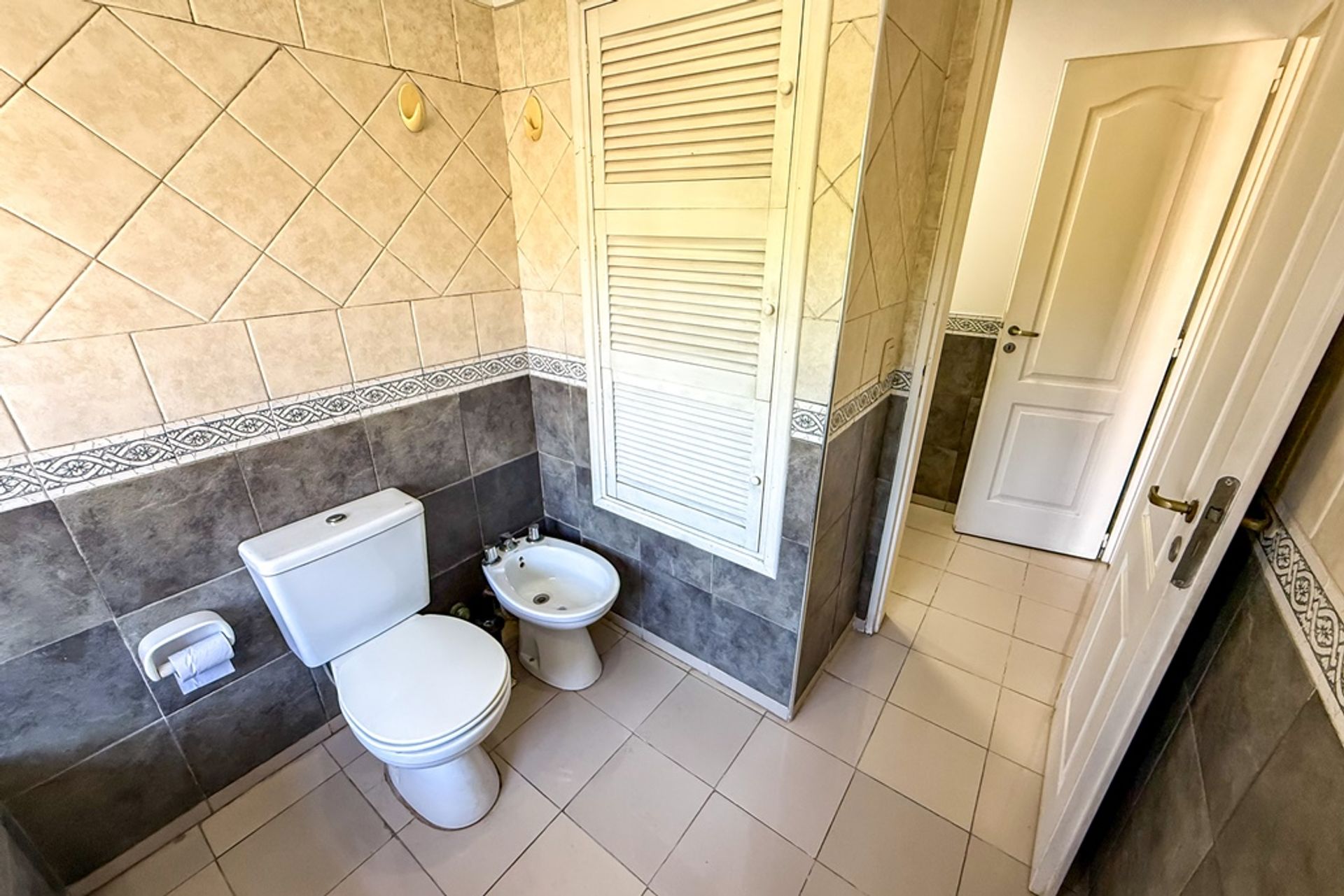 DUPLEX 4 amb en VENTA en VICTORIA Con COCHERA