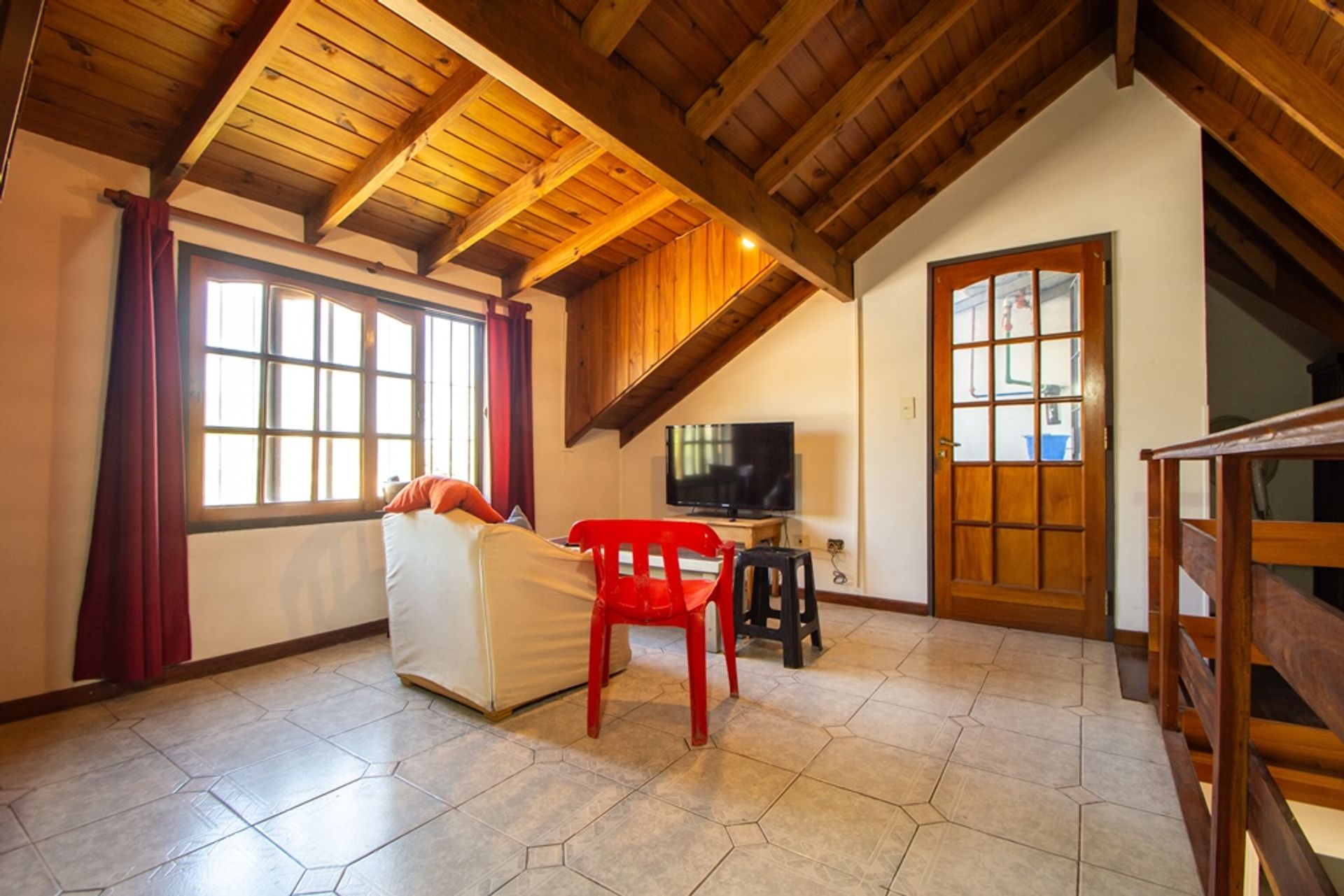 DUPLEX 4 amb en VENTA en VICTORIA Con COCHERA