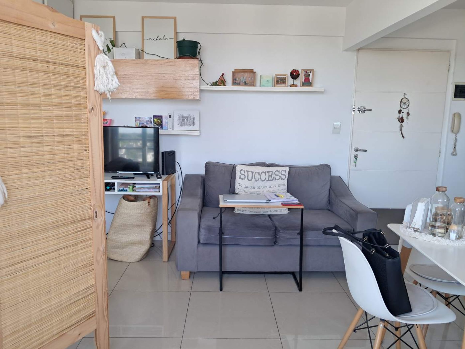 Rent 1 Room Balcony Apartment/Professional with Amenities San Isidro