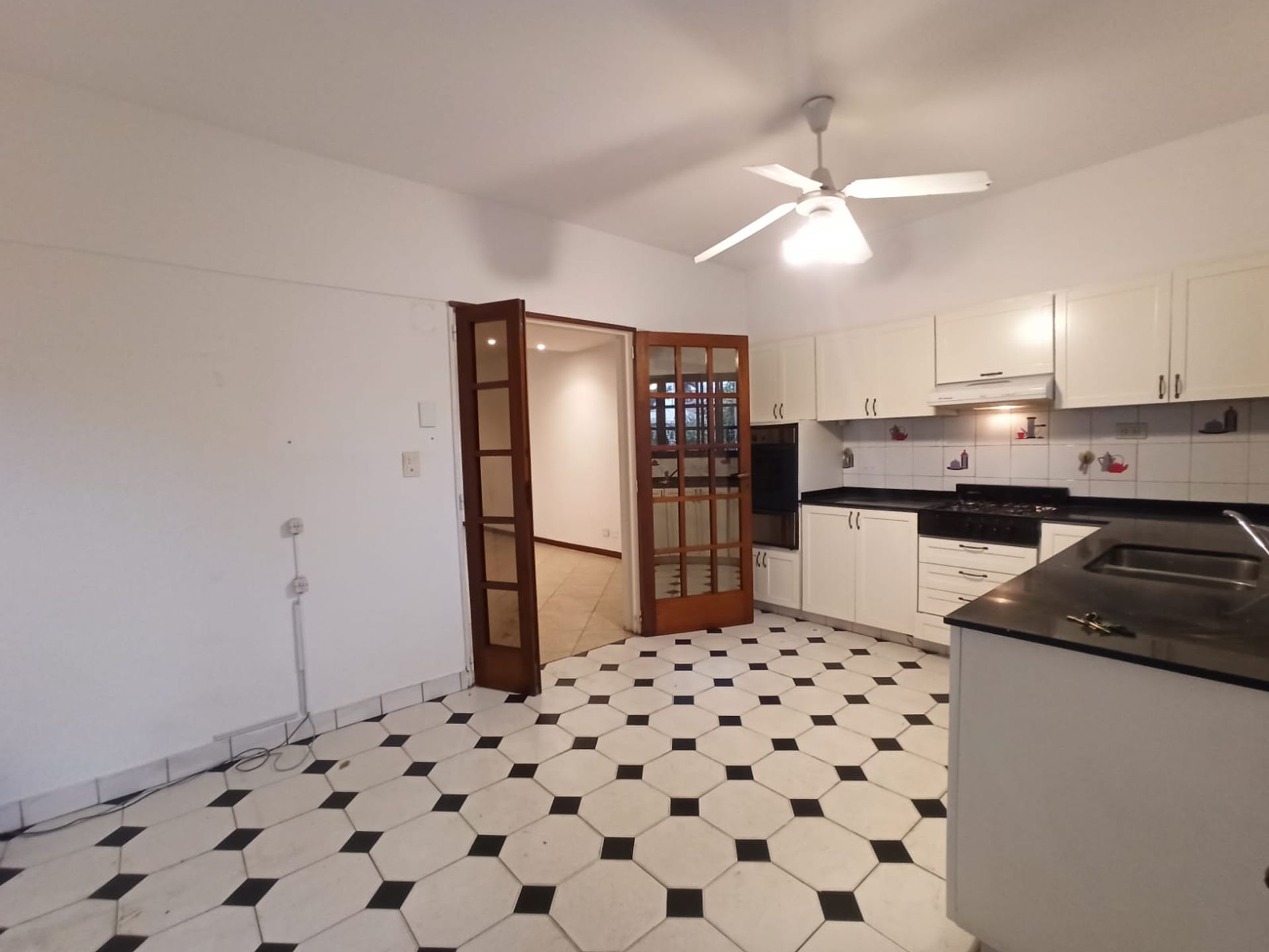 ALQUILER DUPLEX 5amb OLIVOS c/COCHERA Y PILETA