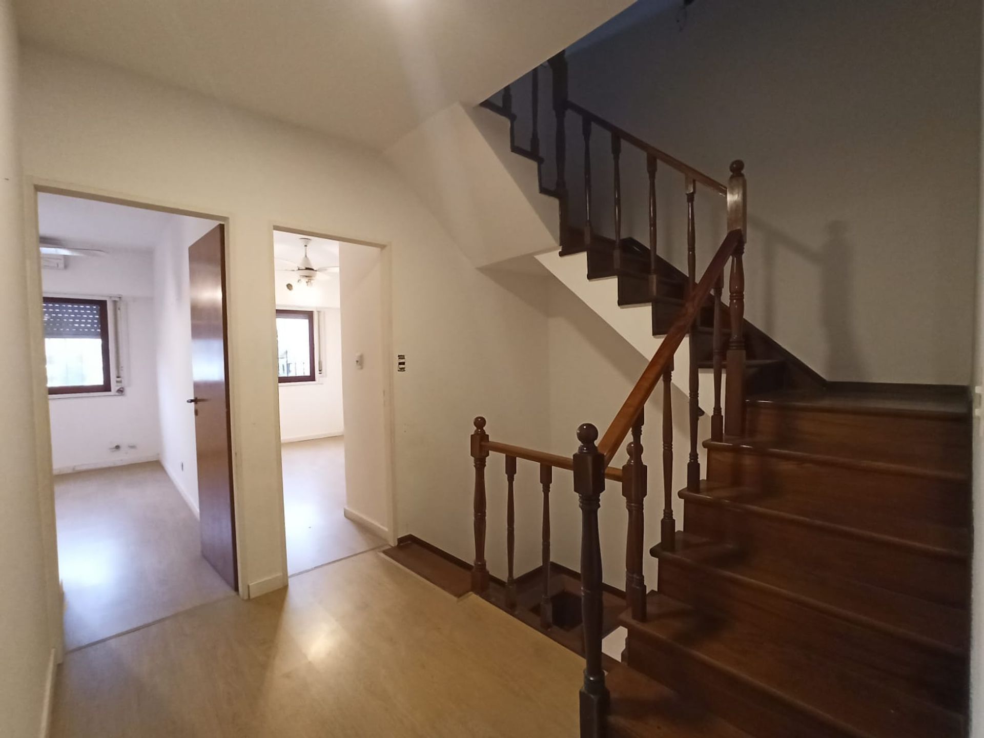 ALQUILER DUPLEX 5amb OLIVOS c/COCHERA Y PILETA