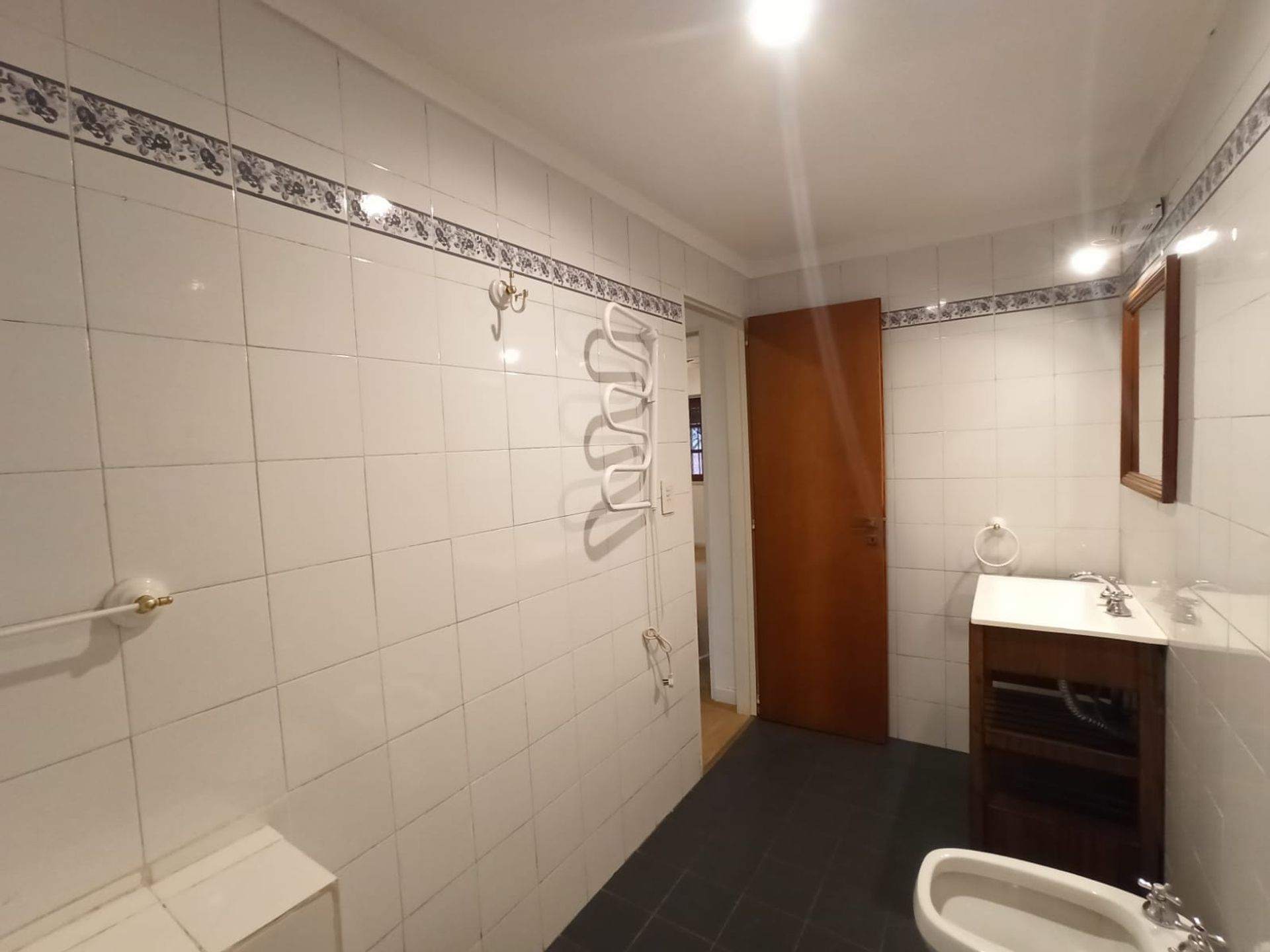 ALQUILER DUPLEX 5amb OLIVOS c/COCHERA Y PILETA