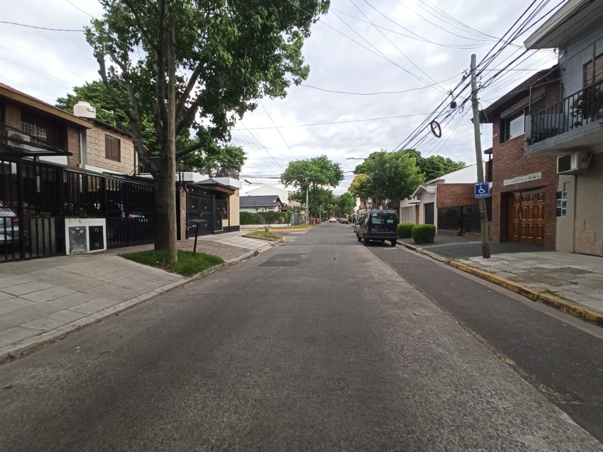 ALQUILER DUPLEX 5amb OLIVOS c/COCHERA Y PILETA