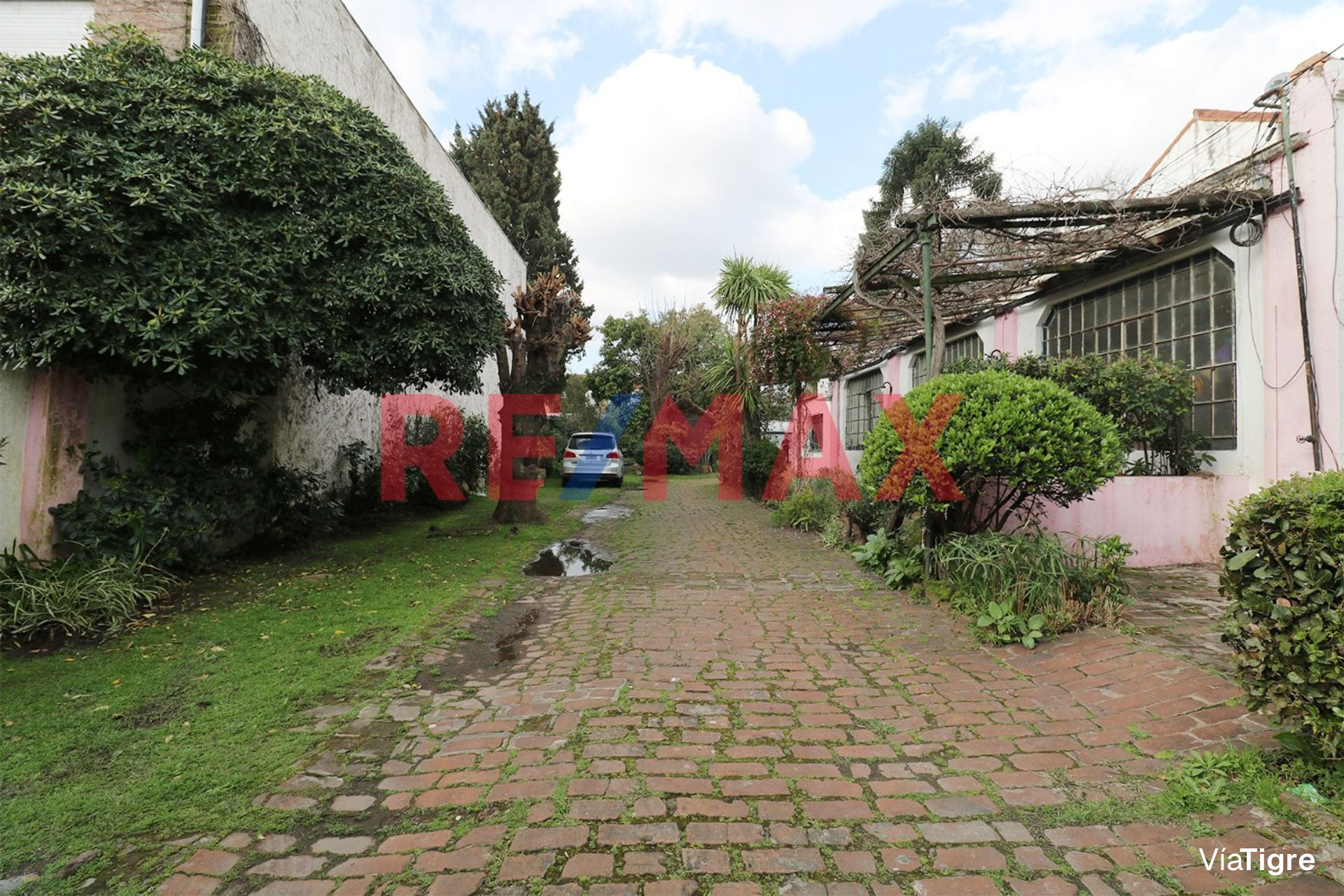 Venta casa, 7 amb, c/amplio jardín, Martínez