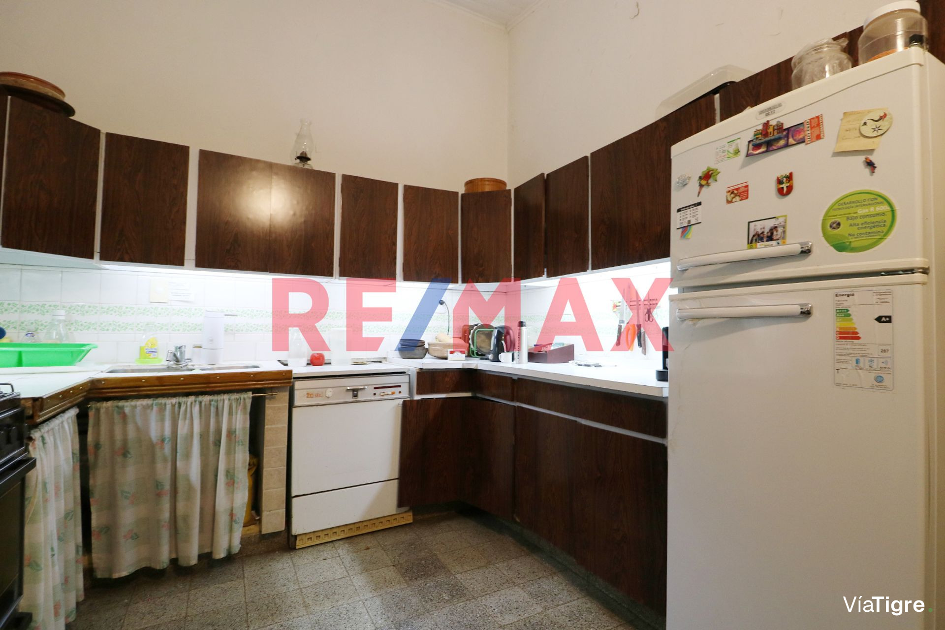 Venta casa, 7 amb, c/amplio jardín, Martínez
