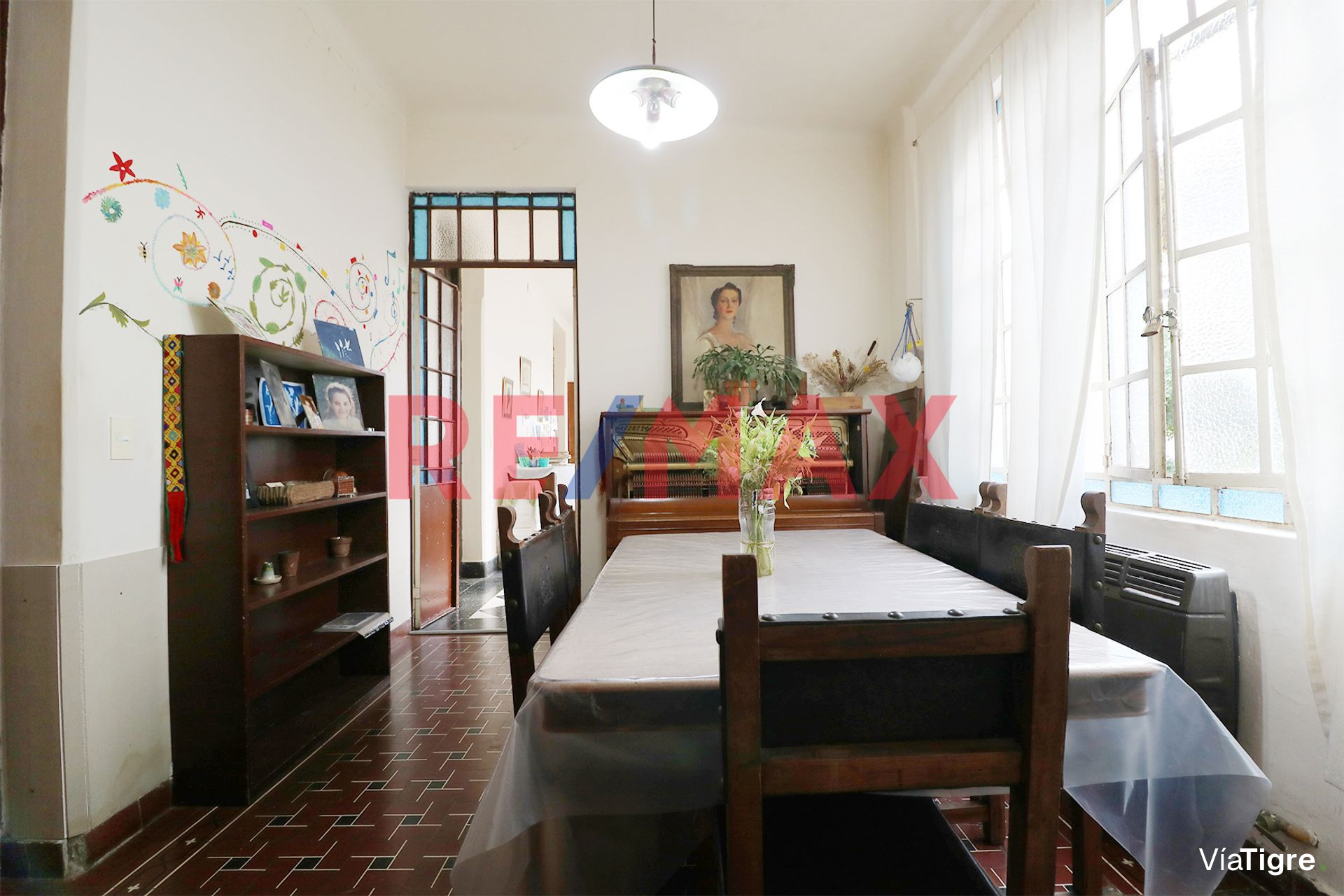 Venta casa, 7 amb, c/amplio jardín, Martínez