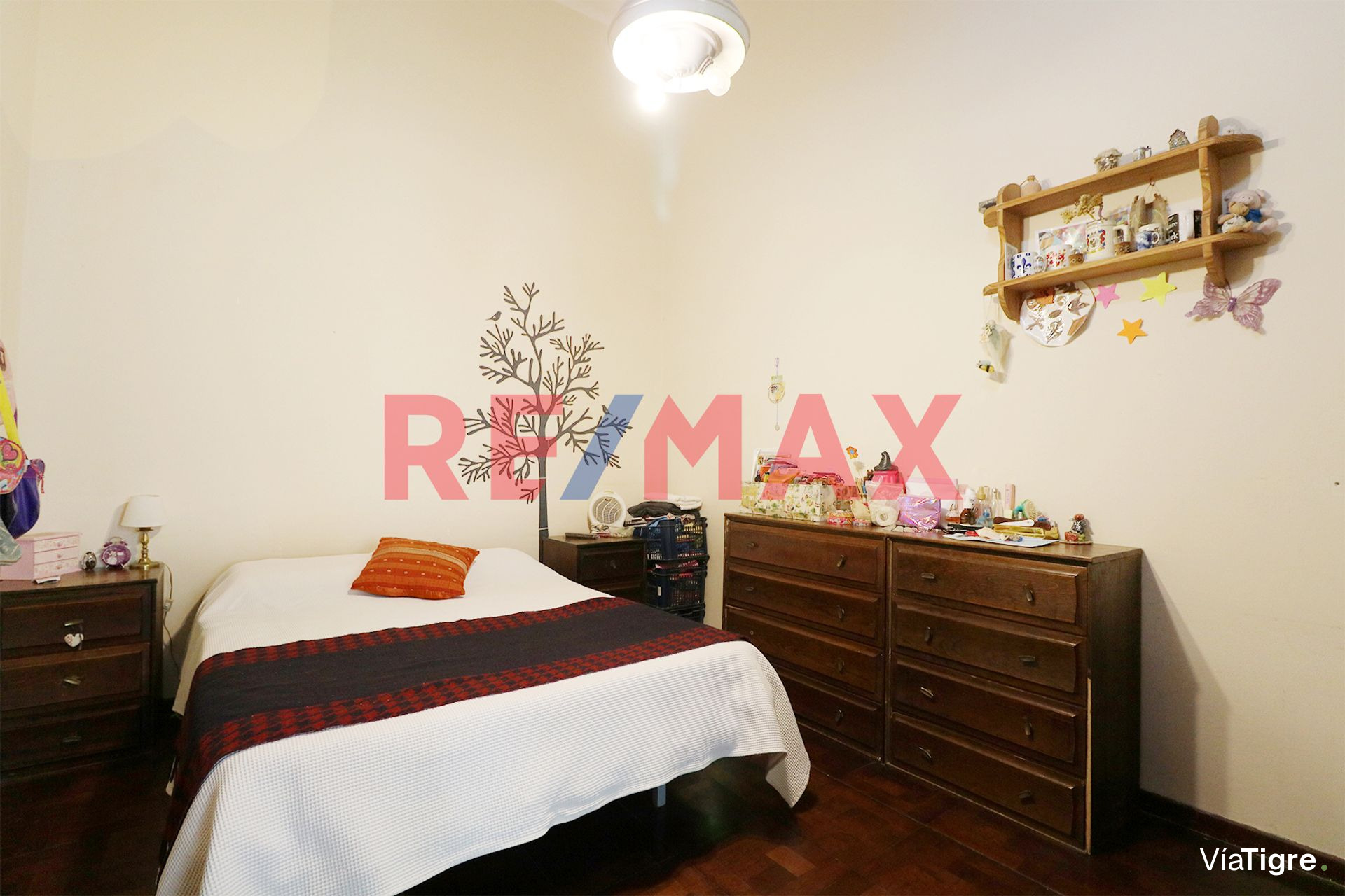 Venta casa, 7 amb, c/amplio jardín, Martínez