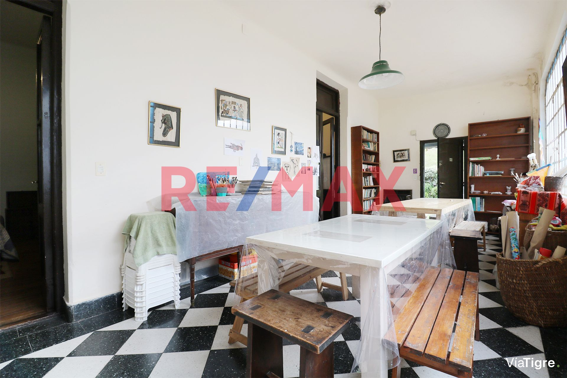Venta casa, 7 amb, c/amplio jardín, Martínez