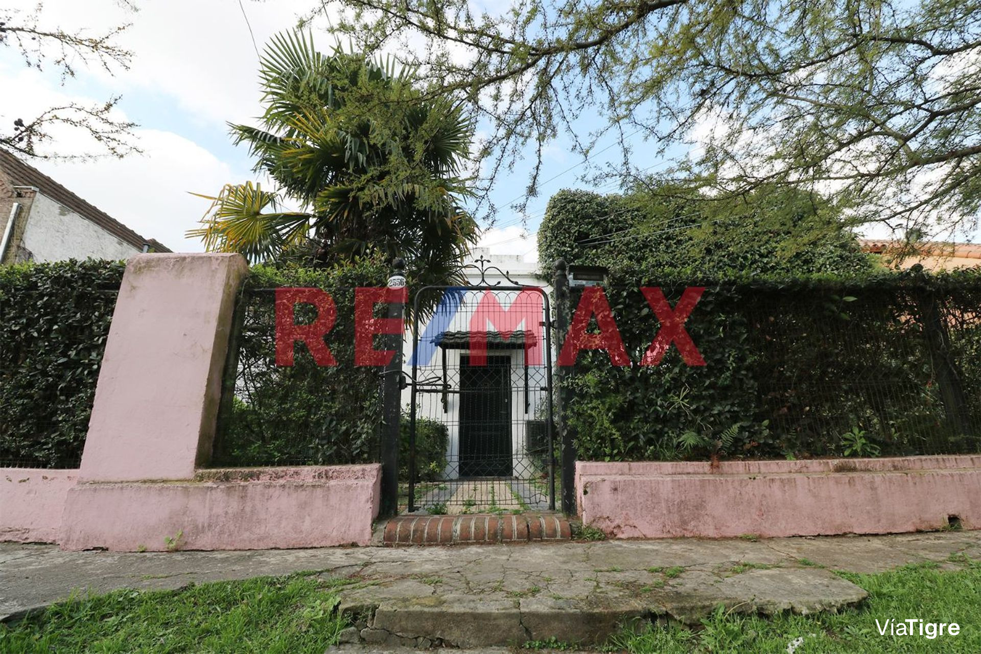 Venta casa, 7 amb, c/amplio jardín, Martínez