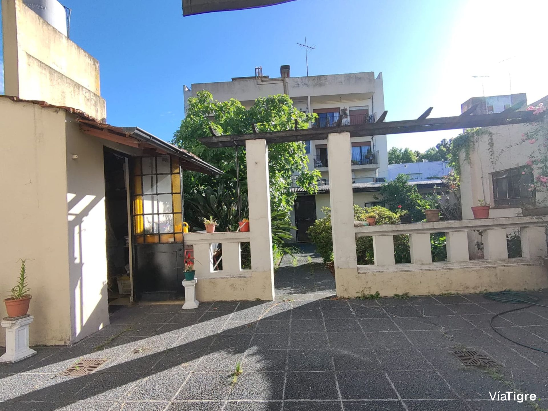 Casa Venta C/ Jardin Y Terraza Cocheras Quincho