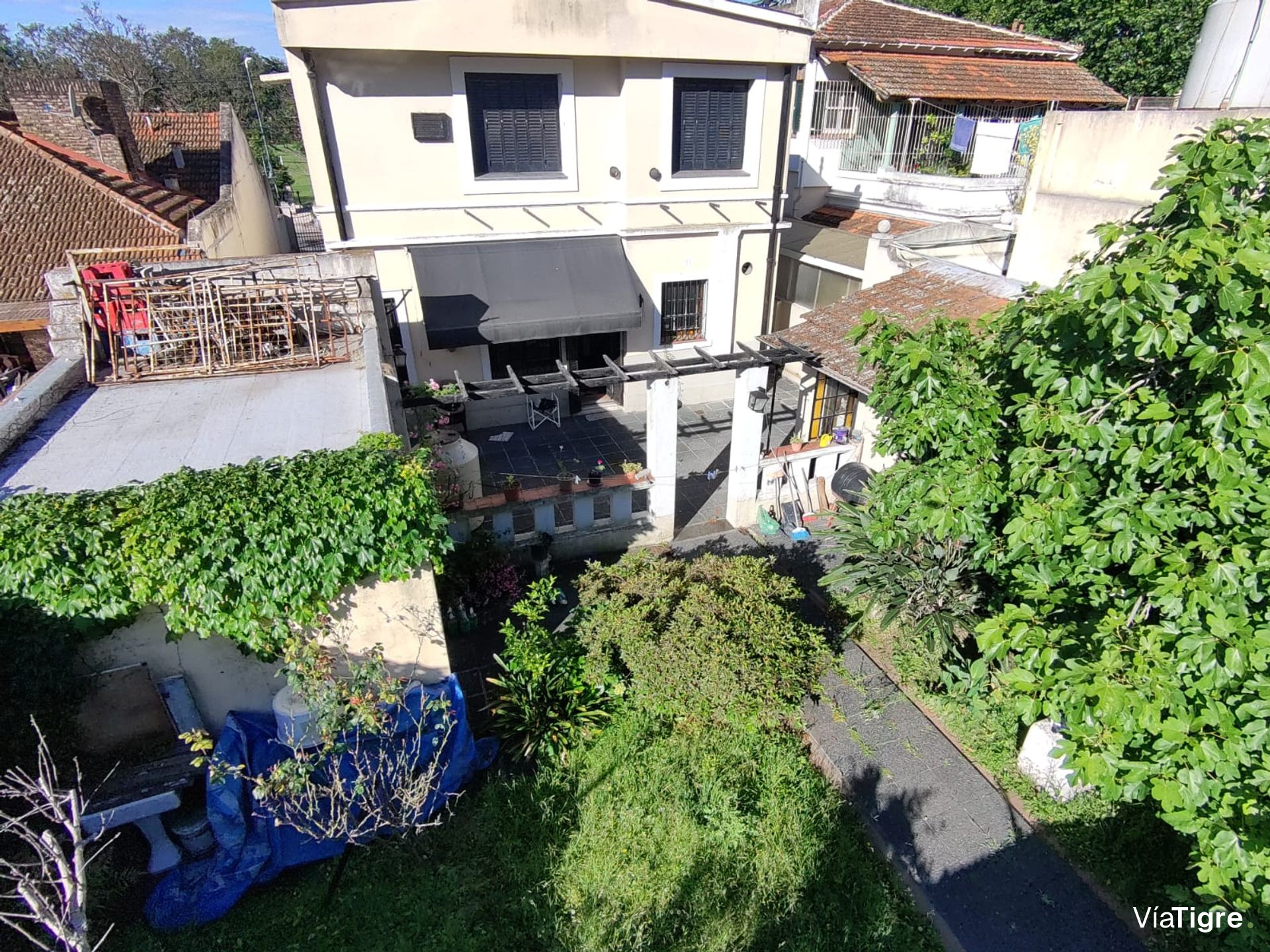 Casa Venta C/ Jardin Y Terraza Cocheras Quincho