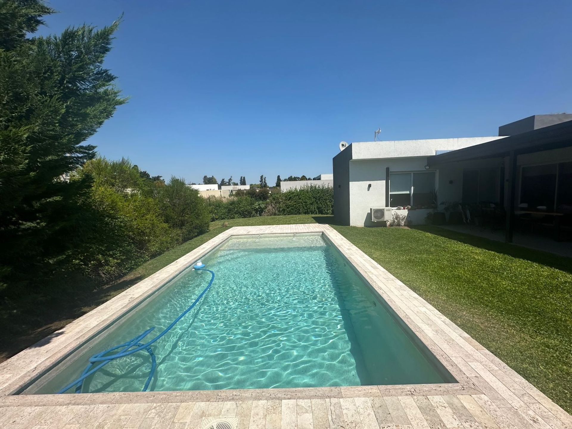 Casa En Venta 4 Amb - Bº Alvear De Benavidez