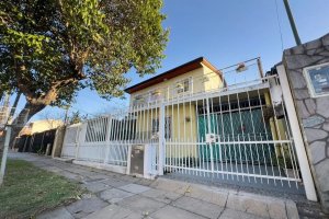 4-room House for Sale Villa Adelina Garden Garage