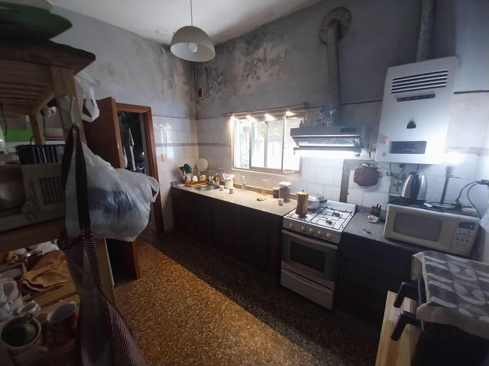 Casa en esquina a reciclar V. Adelina Oportunidad