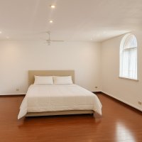 Alquiler de verano casa 6 ambientes en Martinez