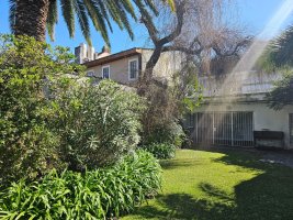 Alquiler de verano casa 6 ambientes en Martinez