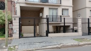 Venta Cochera Doble En Martinez Centro