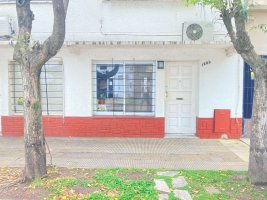 Sale: 3-room terrace – Martinez