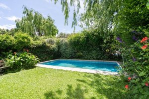 Boulogne Duplex for Sale – 4 Rooms, Pool, Playroom