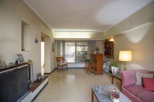 FOR SALE House Vte Lopez - accepts trade for apartment