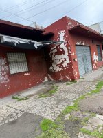 Casa en venta con locales comerciales en el Talar