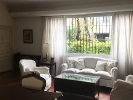 House in the Heart of Vicente Lopez, Gaspar Campos