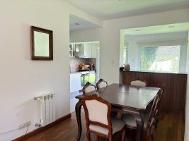 House in the Heart of Vicente Lopez, Gaspar Campos