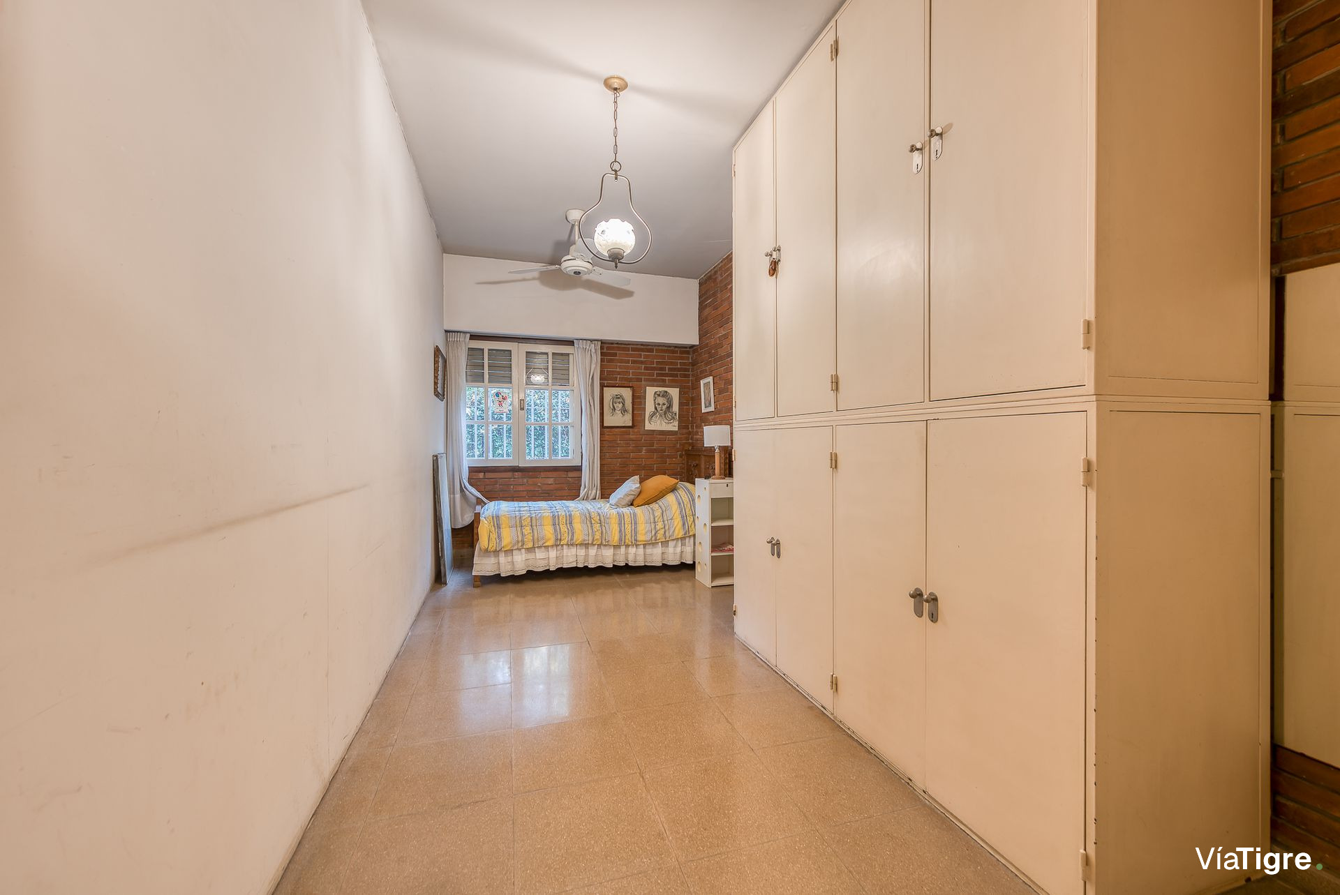 Casa con parque pileta y jardín invierno Boulogne