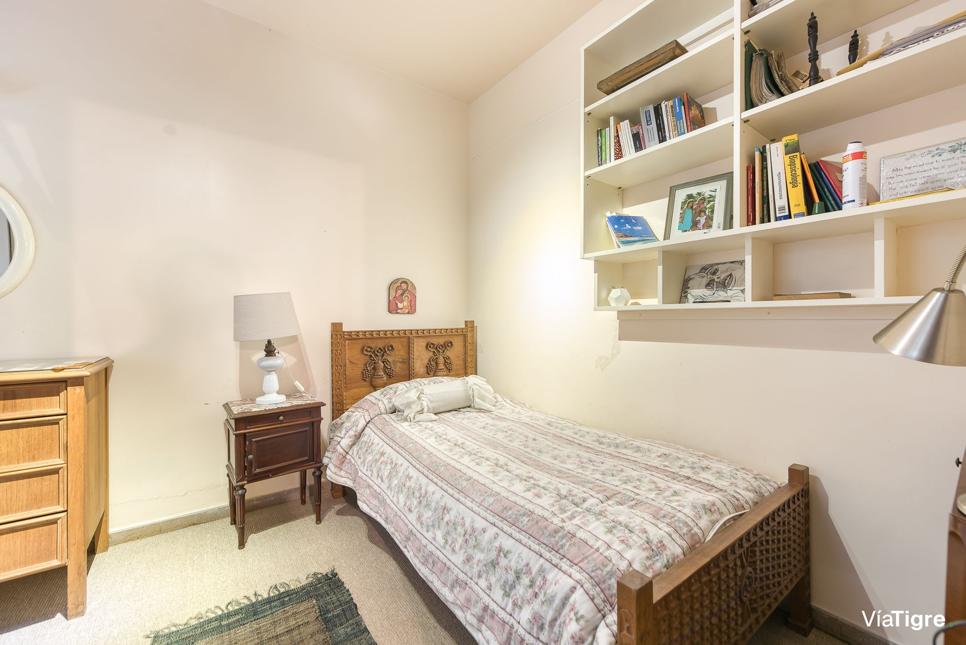 Casa con parque pileta y jardín invierno Boulogne