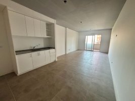 Studio Apartment for Sale in Tigre with Garage