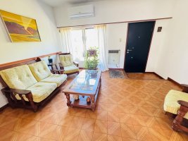 4-room Upper Floor Apartment with Terrace and Grill – Munro