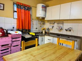 Sale of 3-room multifamily unit in Carapachay