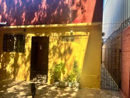 Sale of 3-room multifamily unit in Carapachay