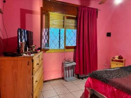 Sale of 3-room multifamily unit in Carapachay