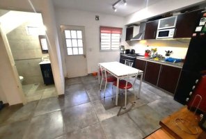 Sale of 4-room Apartment with Garage, Munro, No HOA Fees