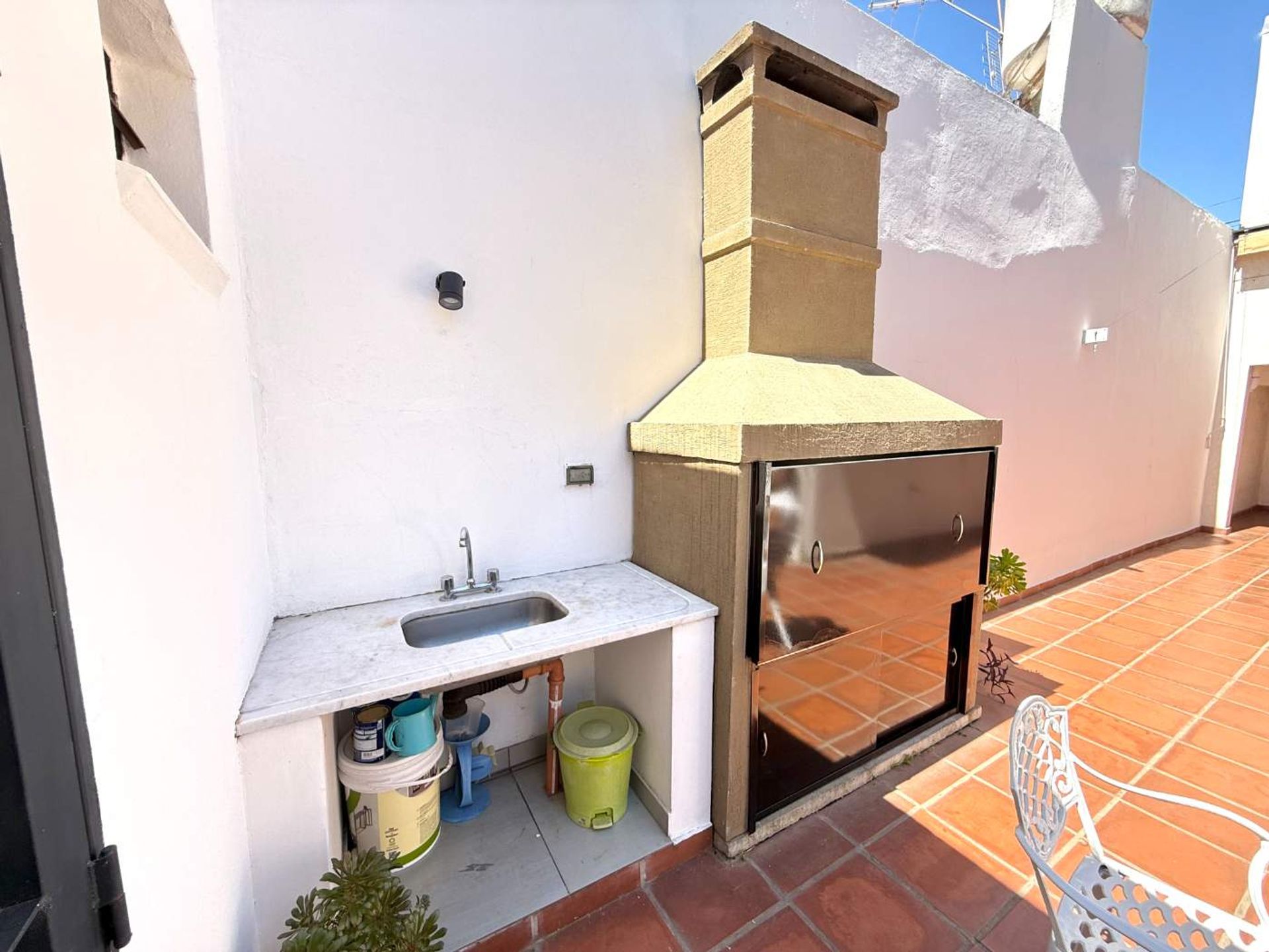 Venta Casa De 4 Amb Con Jardin Cochera En Martinez