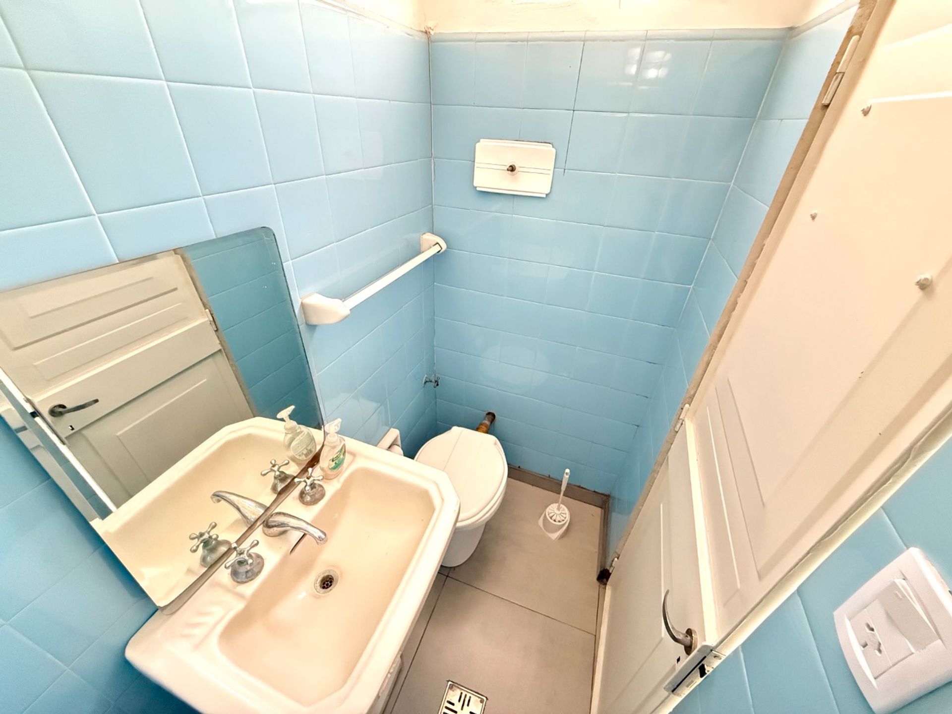 Venta Casa De 4 Amb Con Jardin Cochera En Martinez
