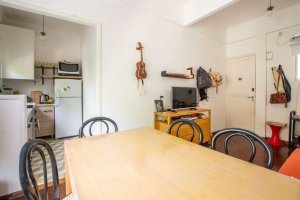 2-room Apartment with Balcony on 1st Floor – La Lucila