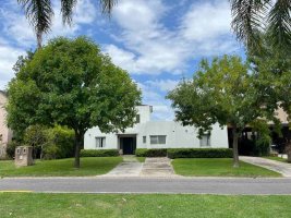 House for sale, 4 bedrooms, pool, Tigre, credit, impeccable