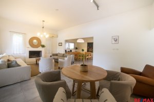 House for sale, 4 bedrooms, pool, Tigre, credit, impeccable