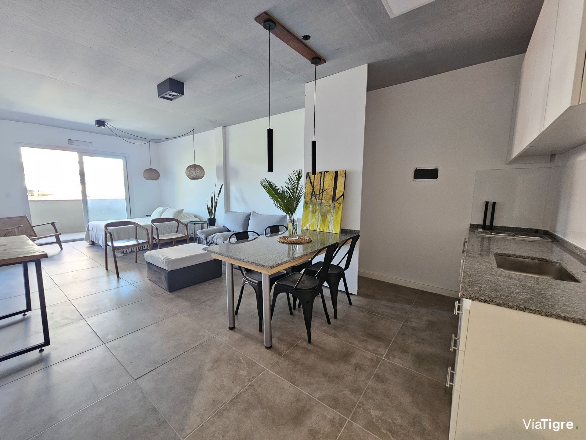 Venta Depto Monoambiente Tigre Centro con Cochera