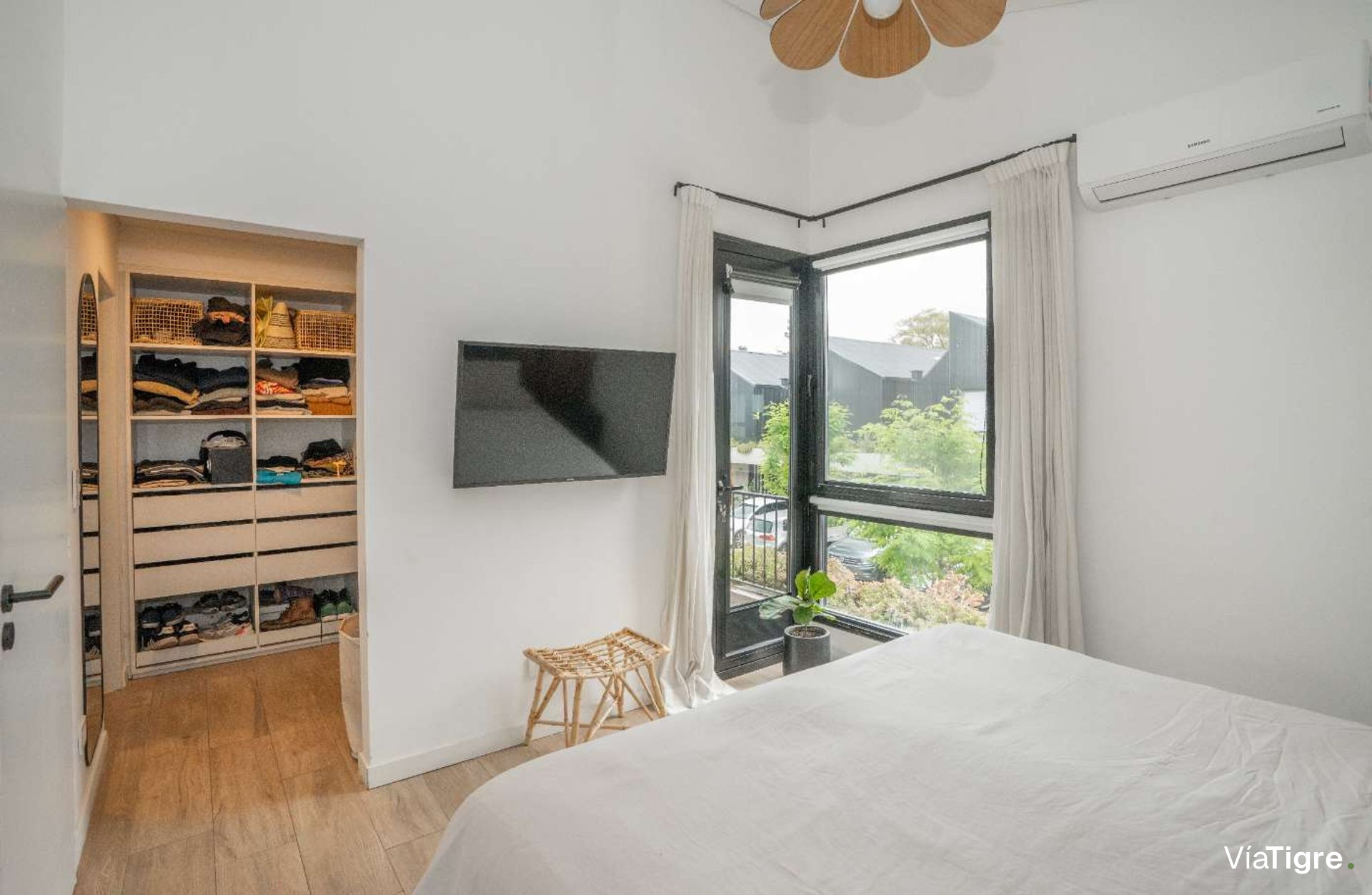 VENTA OVEJITAS II casa 3 dorm pileta y seg 24hs