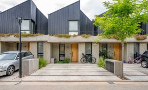 OVESJITAS II House for Sale, 3 Bedrooms, Pool, 24-Hour Security