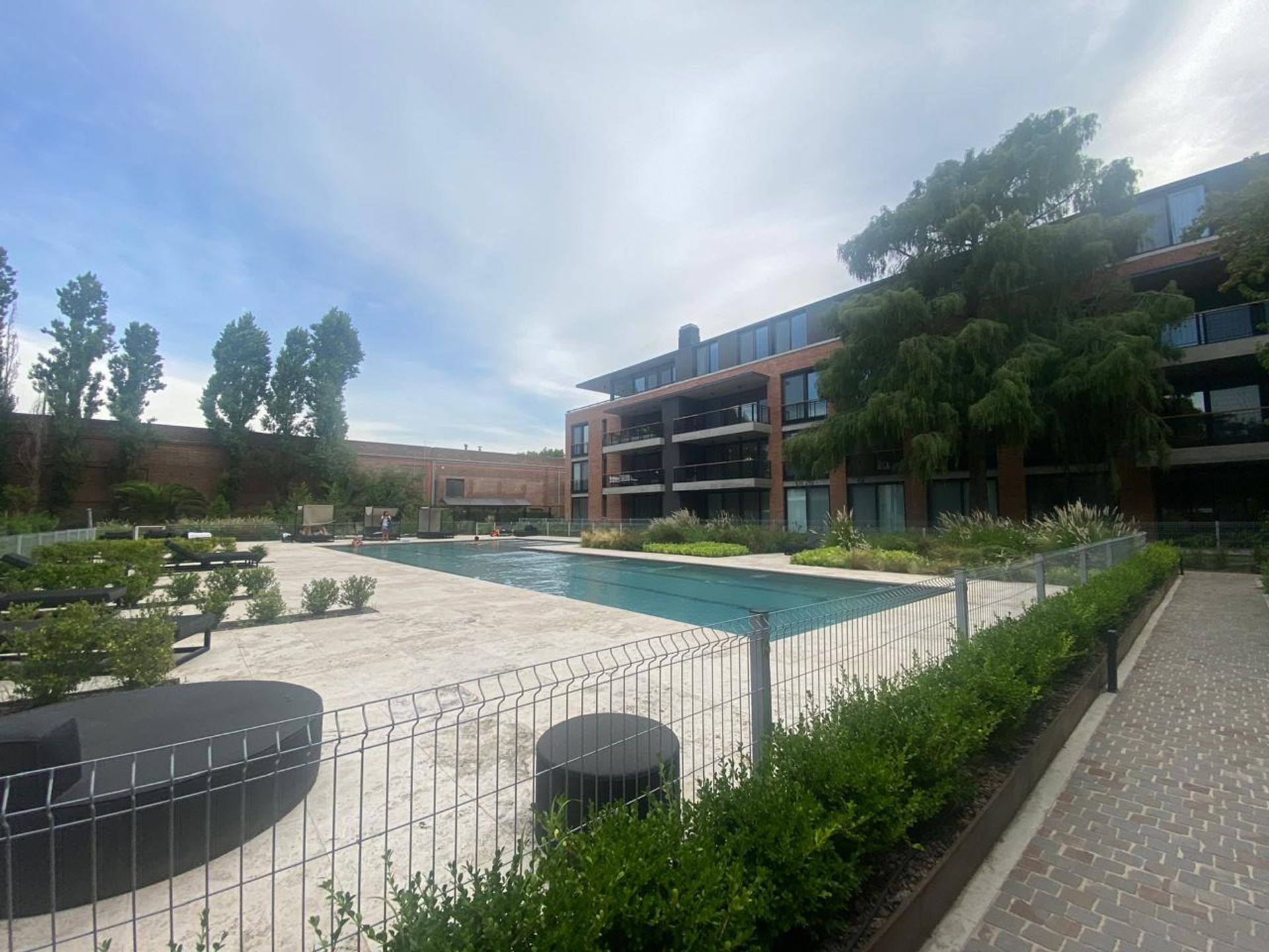 Departamento Casa Living- 4 amb. Planta Baja.