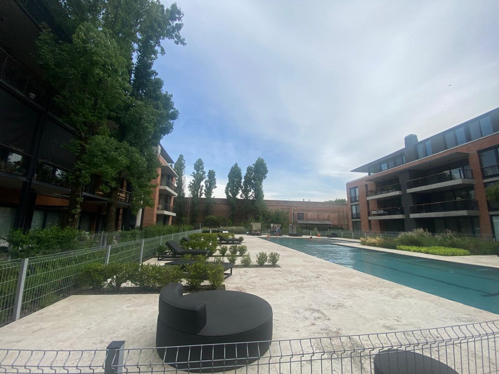 Departamento Casa Living- 4 amb. Planta Baja.