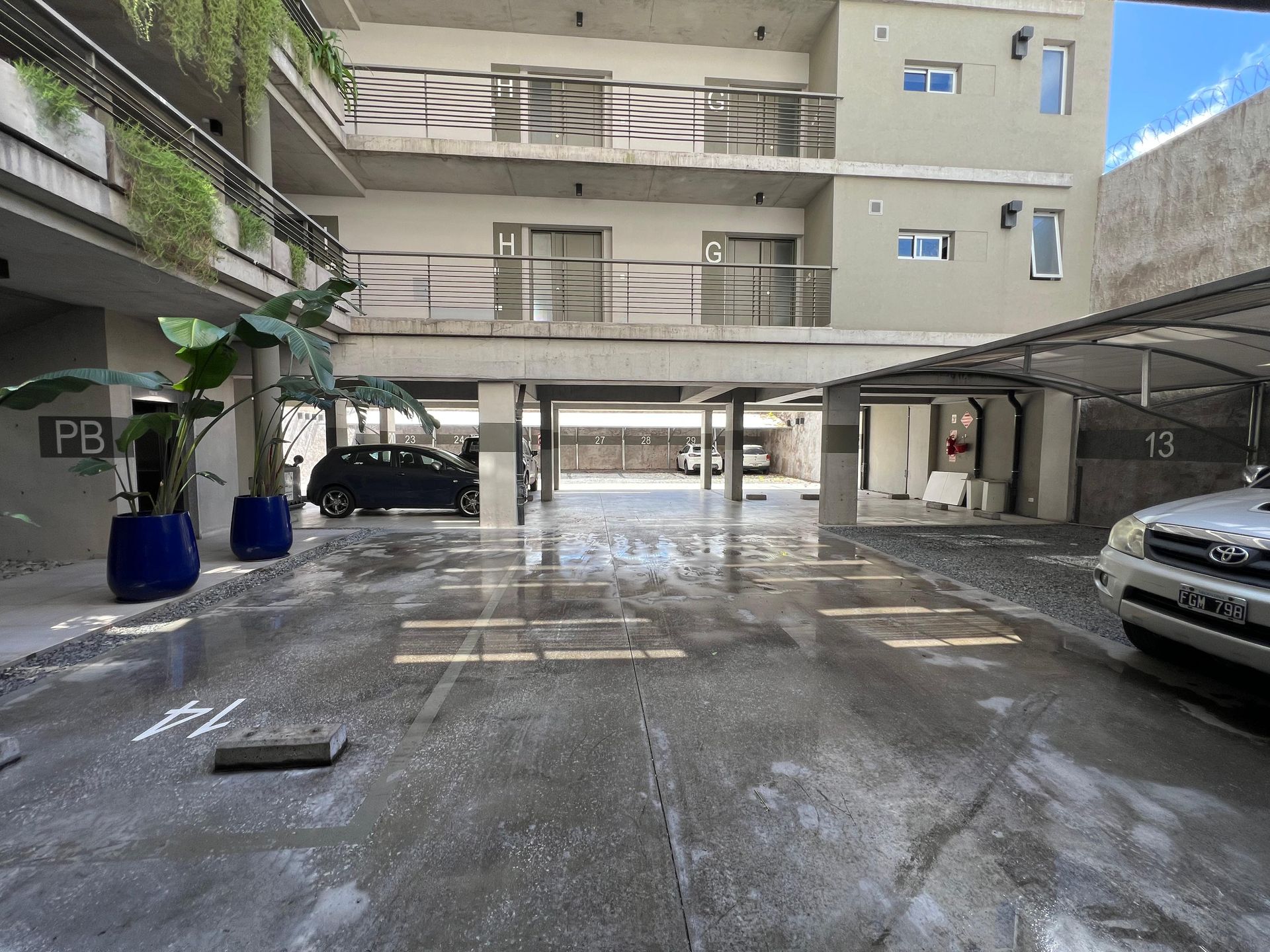 Venta Depto 2 Amb C/ Cochera San Fernando A Estren