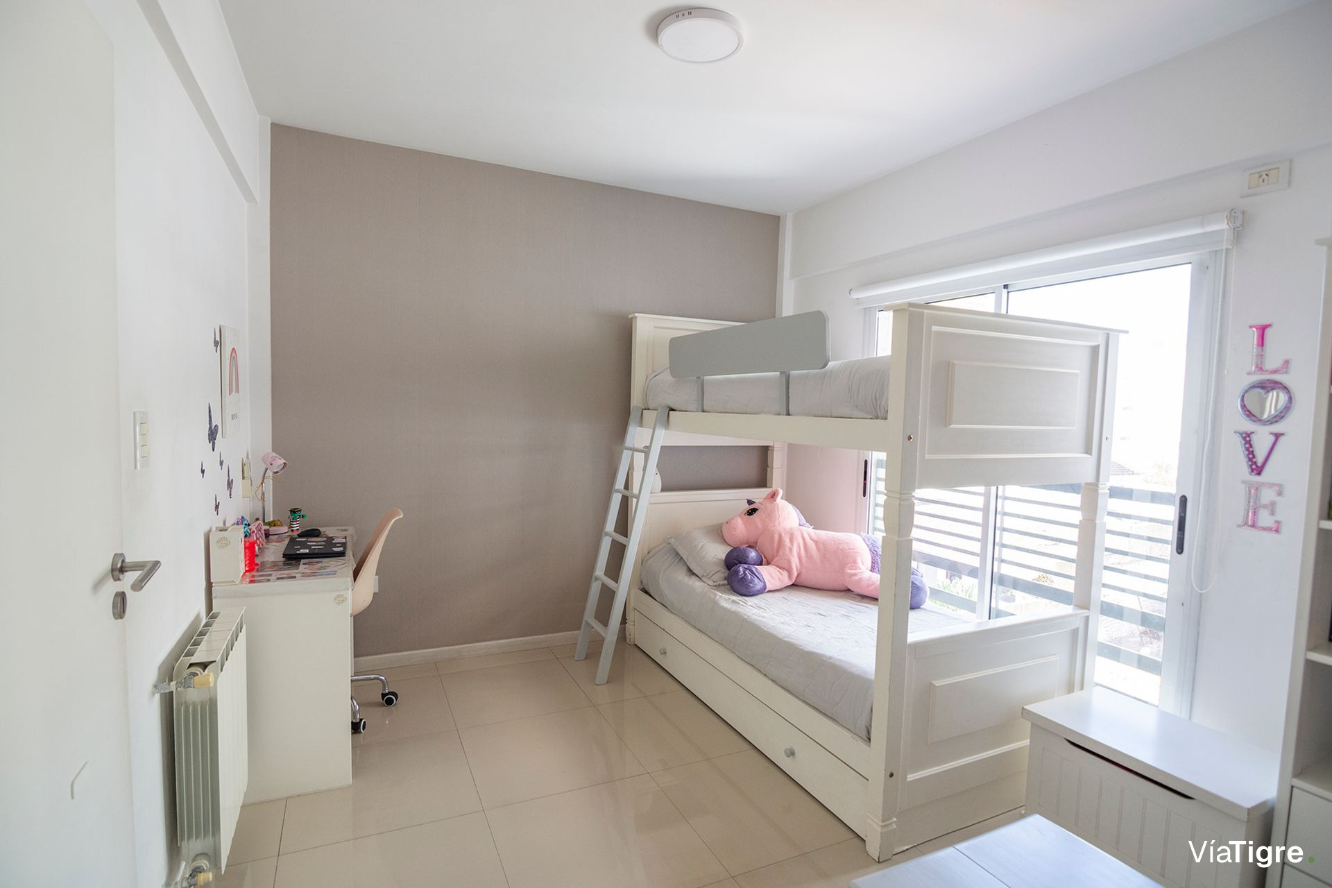 Venta depto 4 ambientes luminoso balcon y parrilla